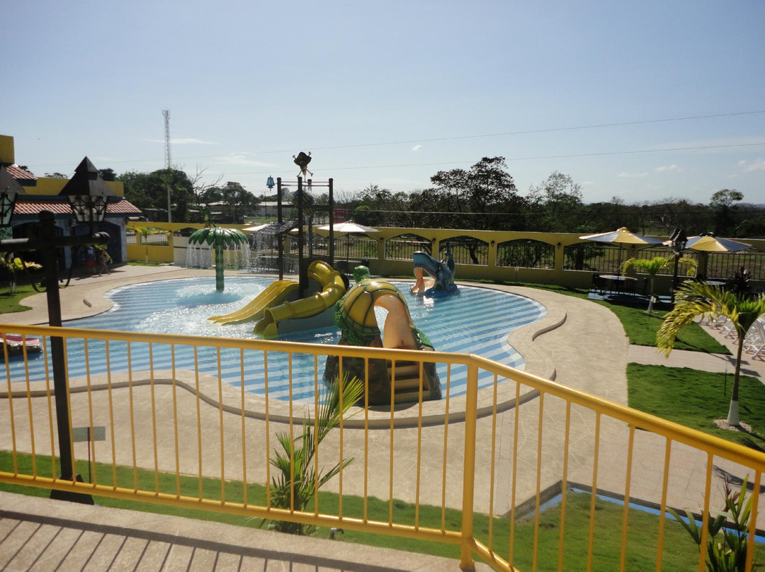 Parque Acuático Italia Guadalupe Panamá景点图片