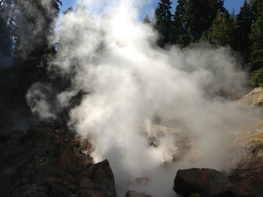 Terminal Geyser-拉森火山国家公园必去景点