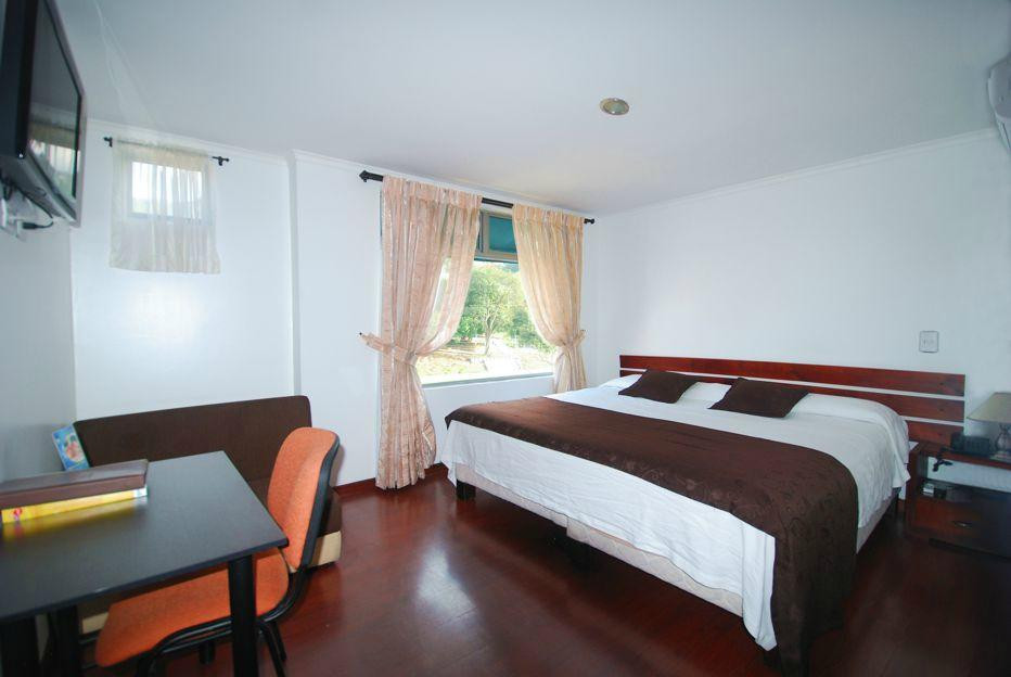 Hotel Porton Sabaneta主图