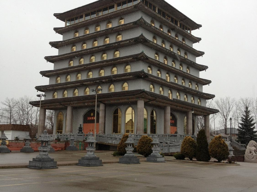 Cham Shan Temple景点图片