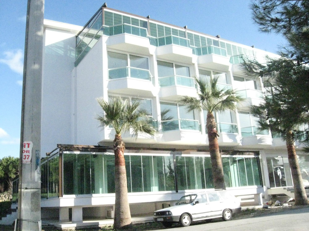 布尔汉尼耶酒店住宿-Idahan Hotel