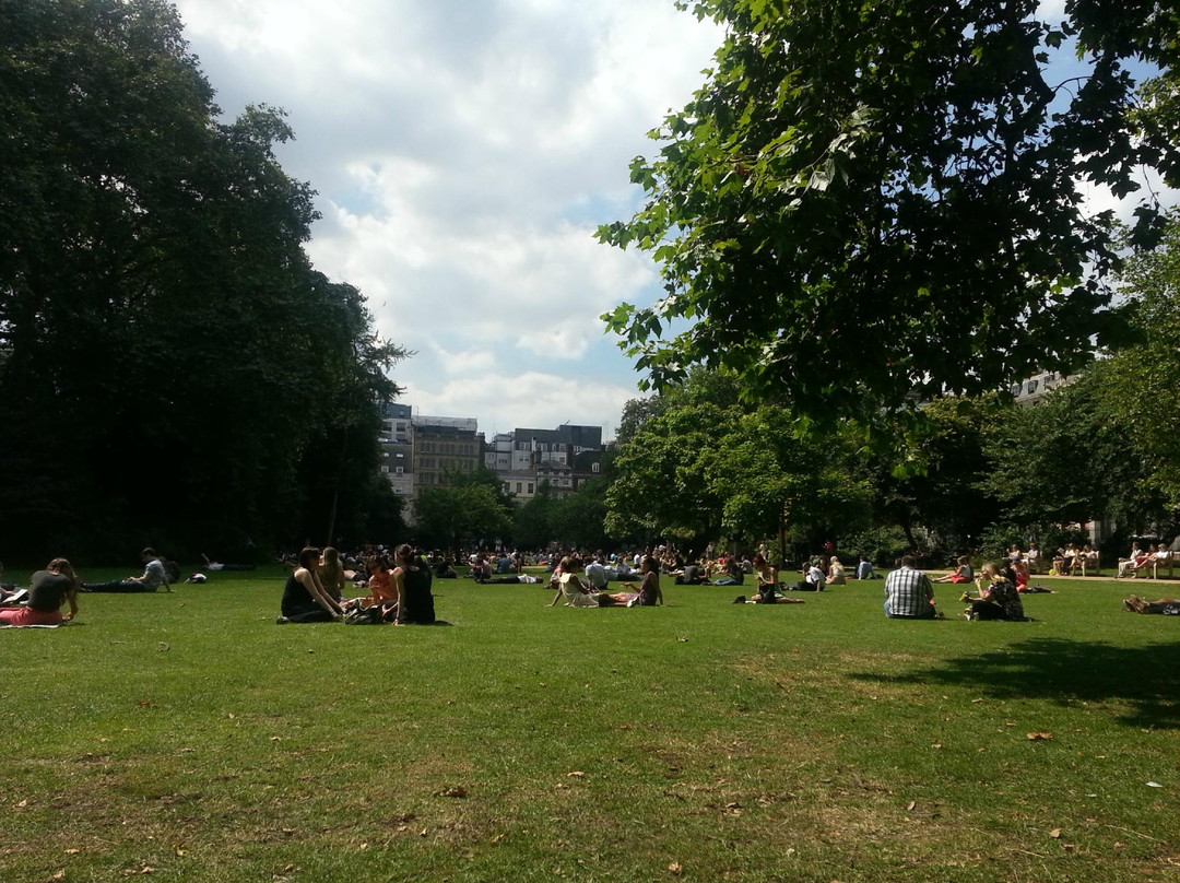 林肯因河广场-伦敦必去景点