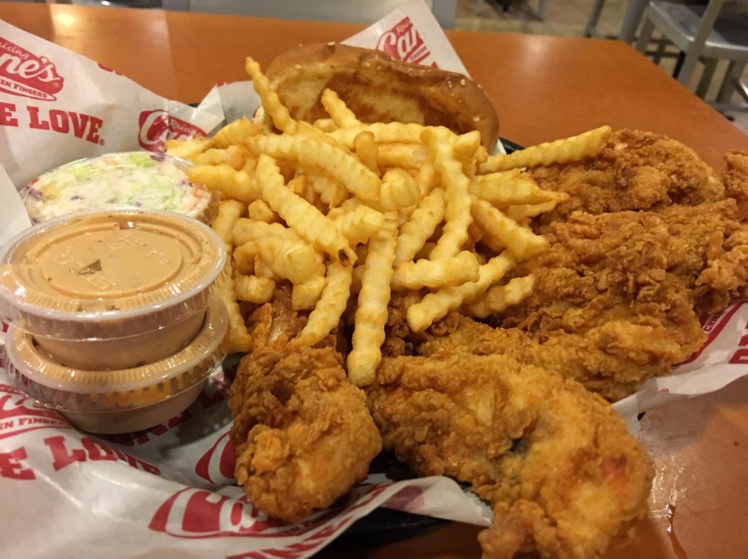 Schertz餐馆和美食-Raising Cane's Chicken Fingers