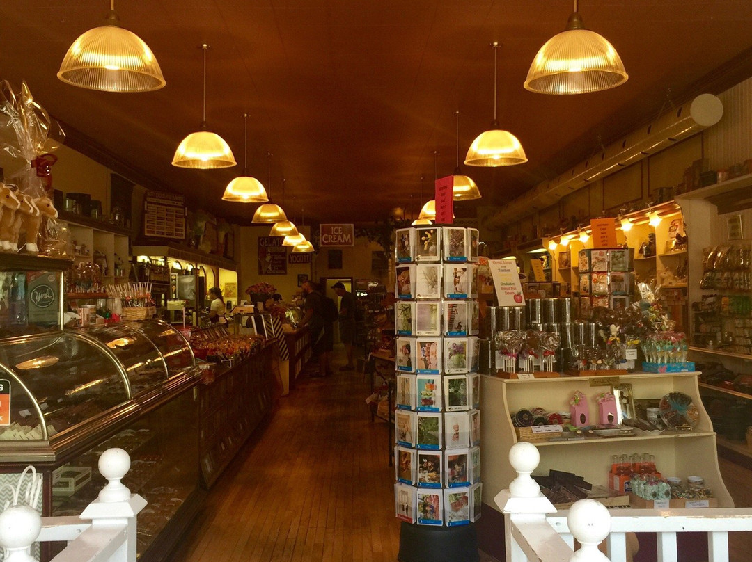 亨茨维尔餐馆和美食-Nutty Chocolatier