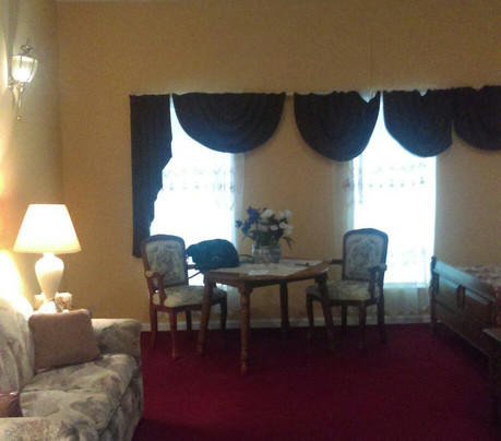 Dewart餐馆和美食-Watson Inn