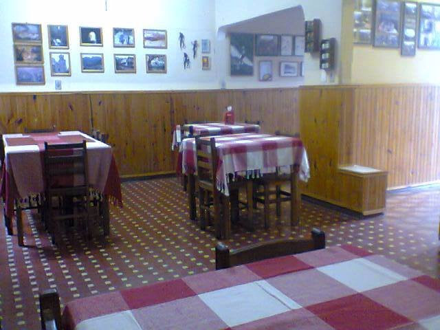 Santa Rita de Jacutinga餐馆和美食-Restaurante Central