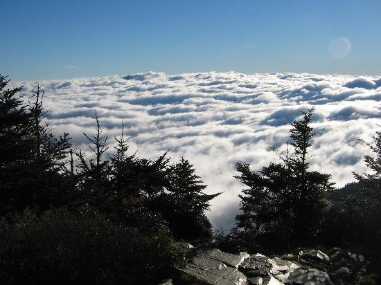 Alum Cave Trail-大雾山国家公园必去景点