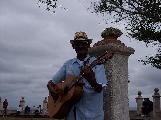 Hill of the Cross (Loma de la Cruz)景点图片
