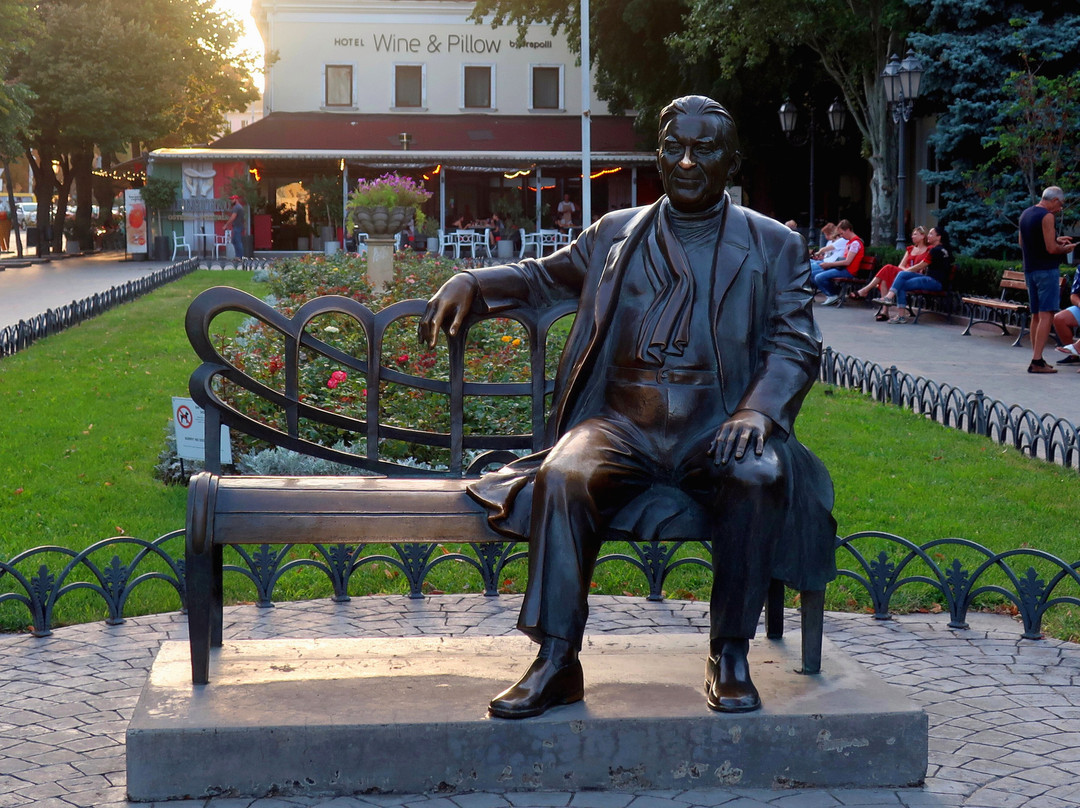 Monument to L. Utesov-敖德萨必去景点