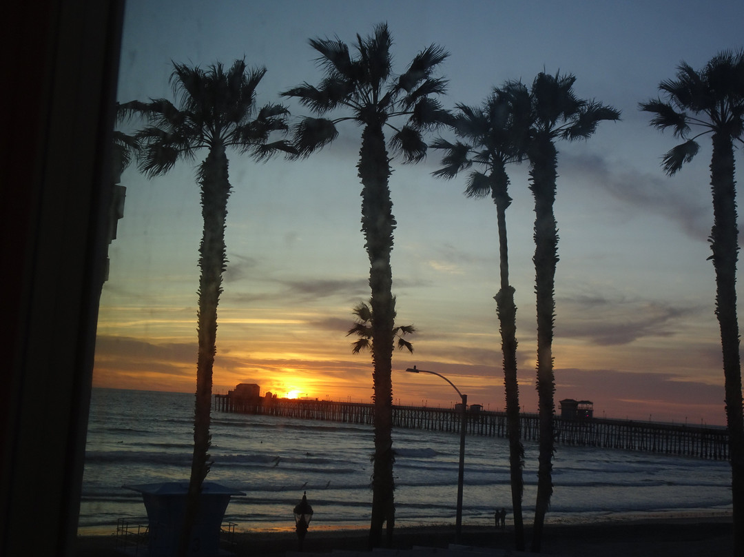 南加州海滩俱乐部主图