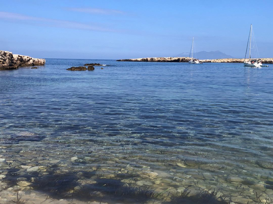 Cala Rotonda - Arco di Ulisse景点图片