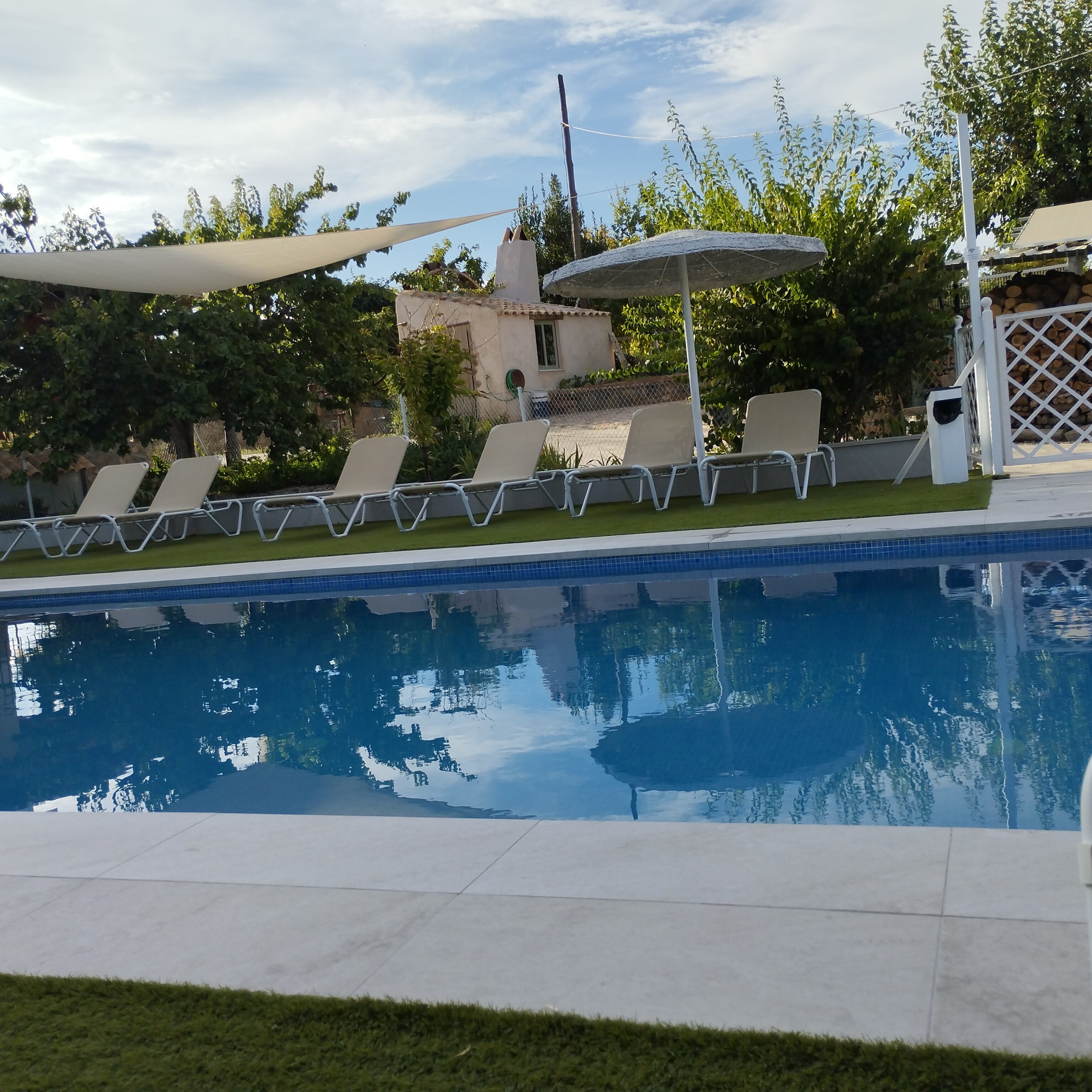 Casa Rural Los Laureles-官方