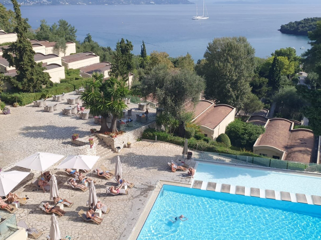 Grecotel Luxme Daphnila Bay主图