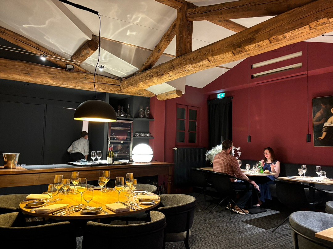 Bacchanales, restaurant gastronomique.