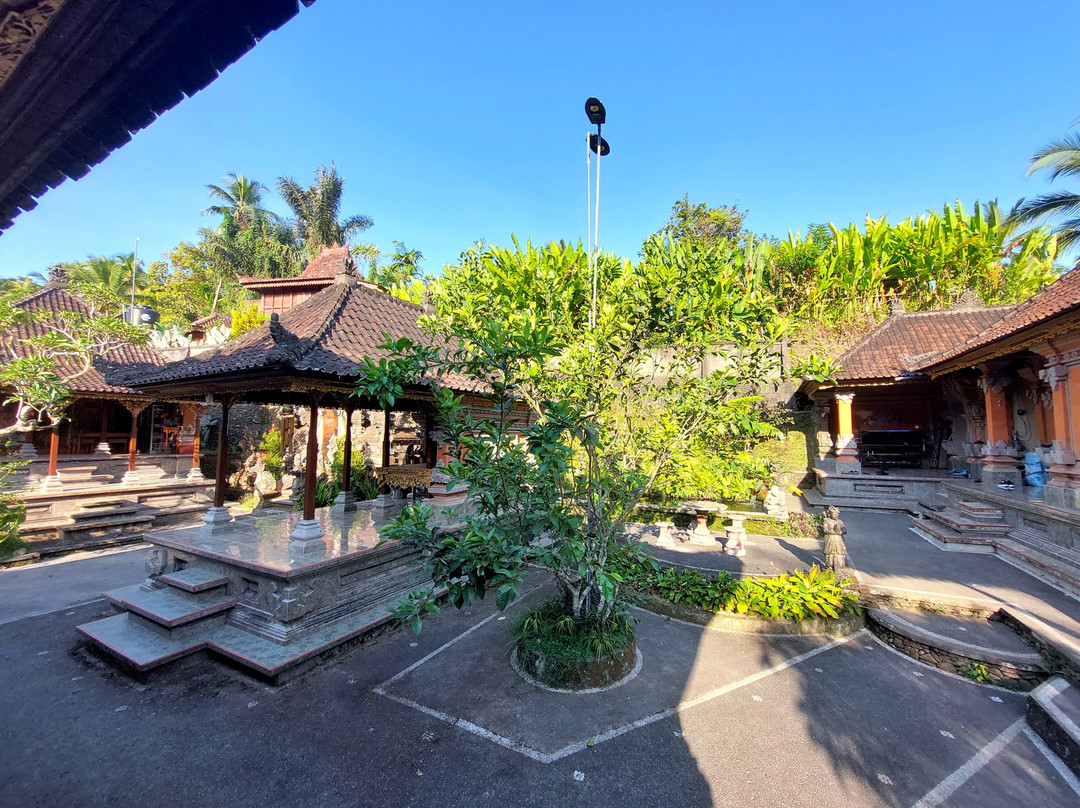 Gunung Kawi House