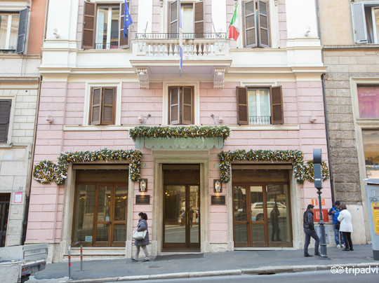 斯汤达尔酒店主图