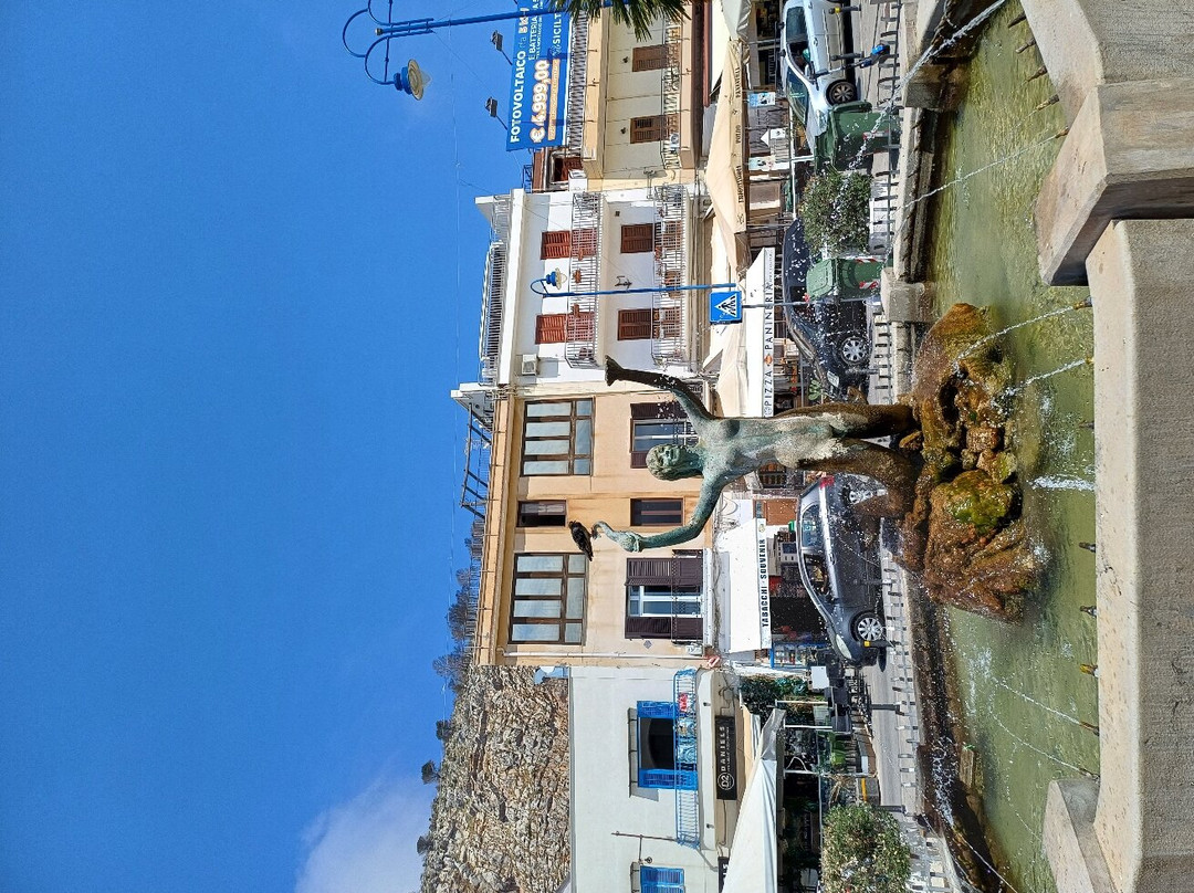 Piazza Mondello-Mondello必去景点