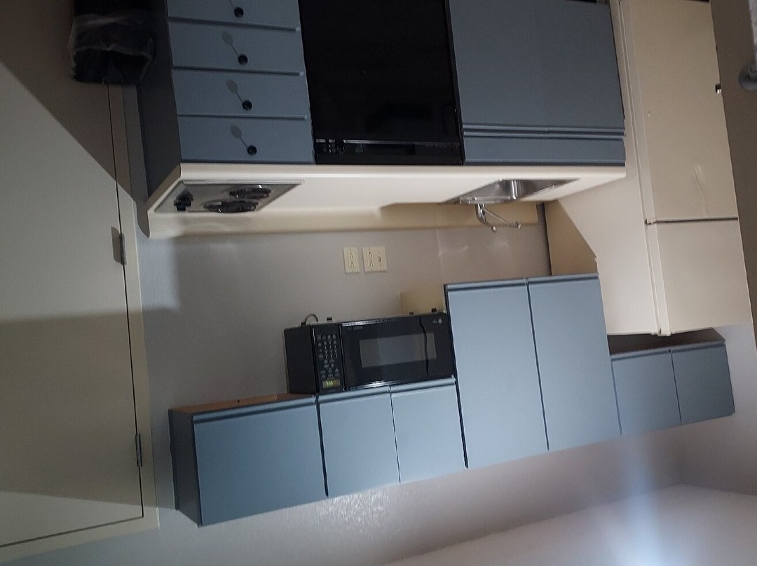 Days Inn & Suites by Wyndham Green Bay WI主图