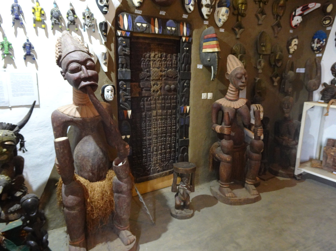 Musee Africart-Kara必去景点