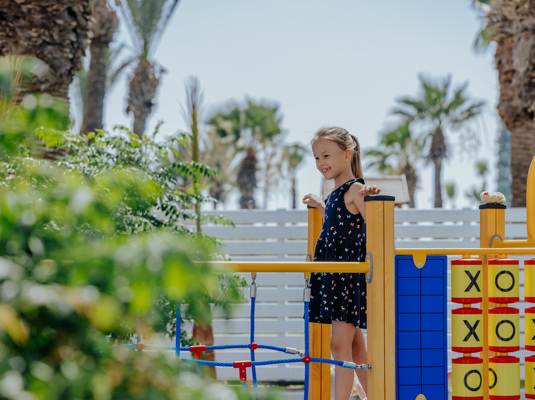 Lordos Beach Hotel & Spa主图