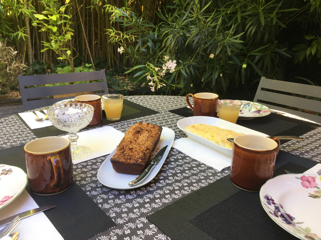 C'est Une Maison Bleue主图