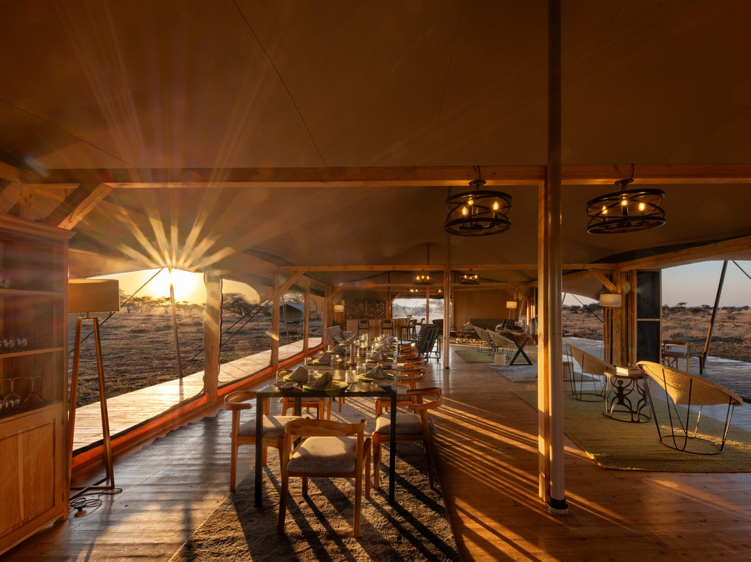 Serengeti Plains Camp, Topguides Bush Camps Ltd