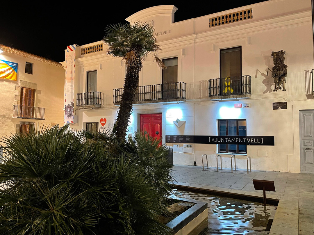 Ayuntamiento Viejo De Calella-卡莱利亚必去景点