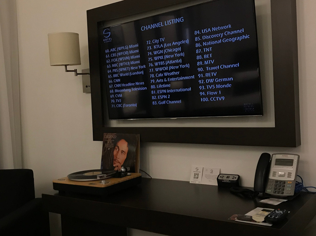 西班牙庭院酒店主图