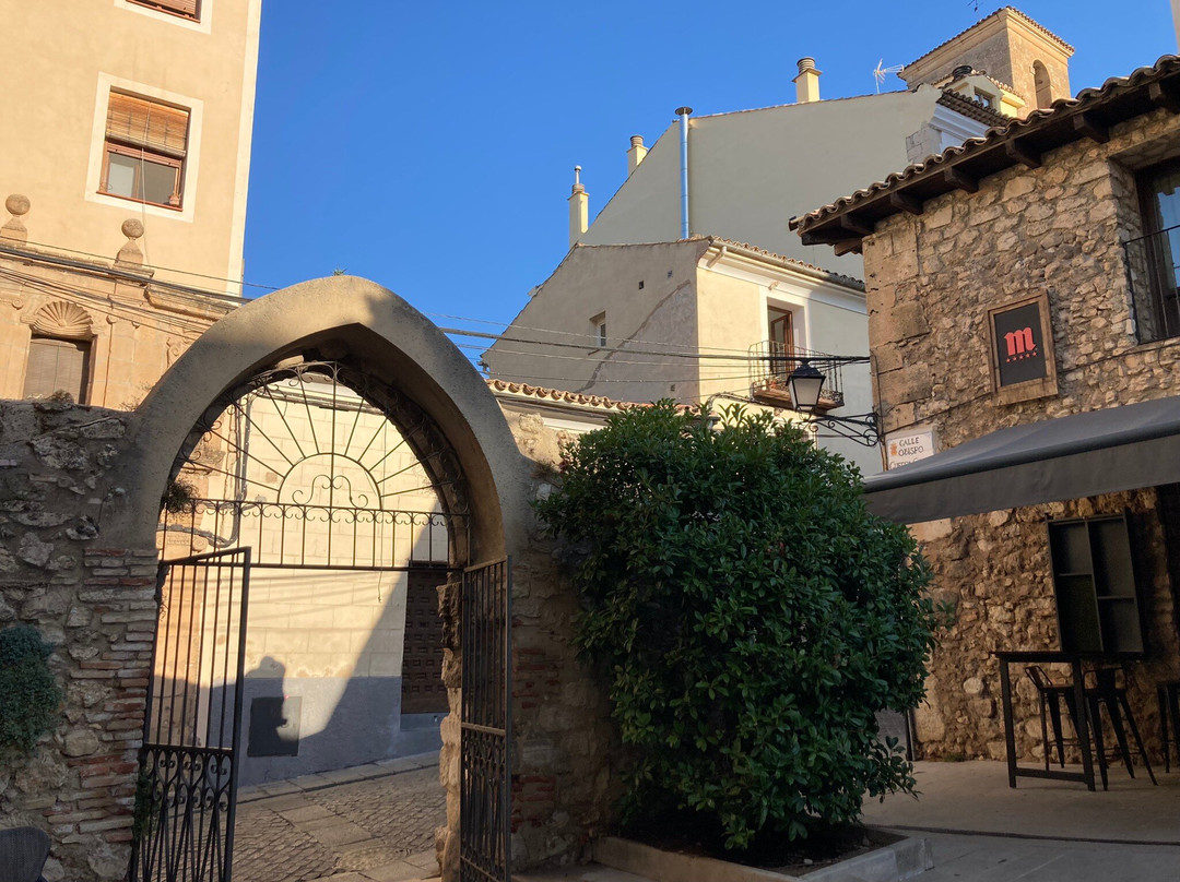 希拉尔多修道院酒店主图