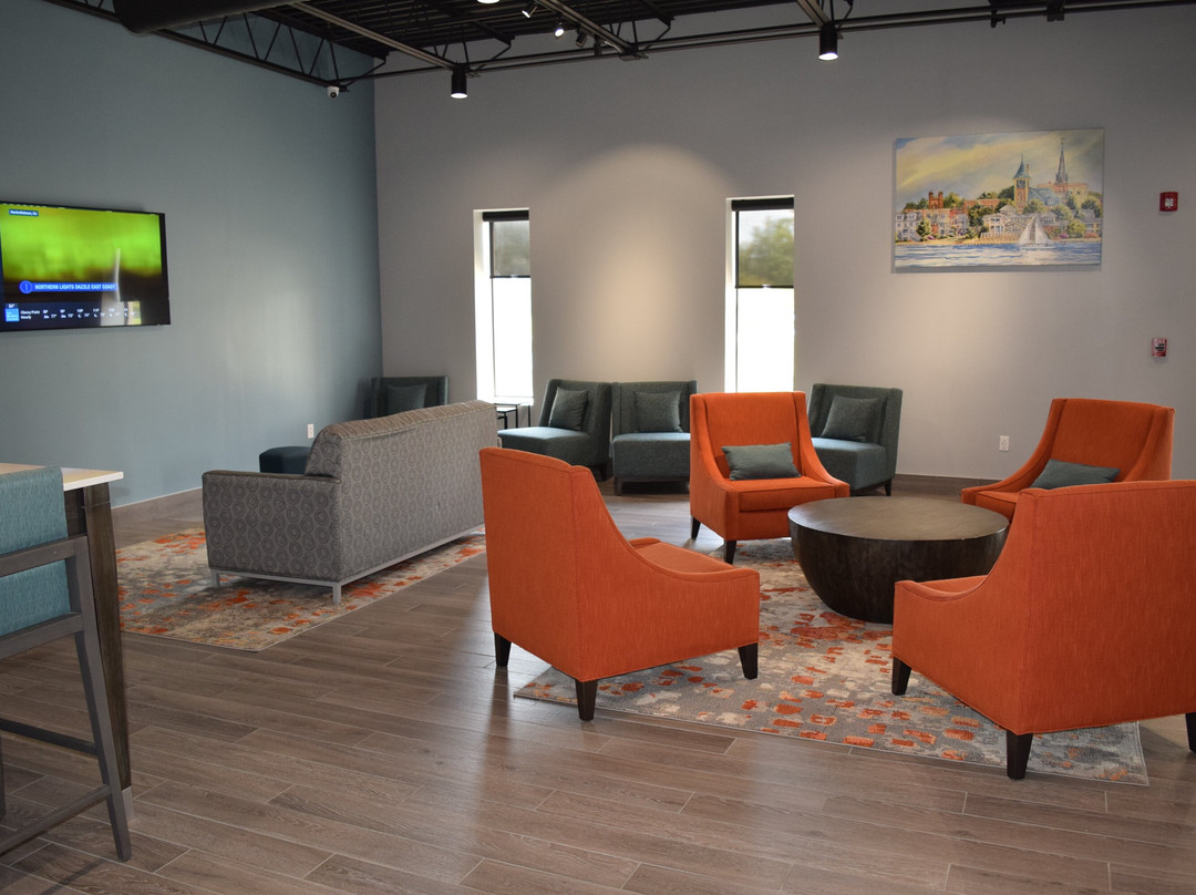 Bridgepointe Hotel and Marina主图