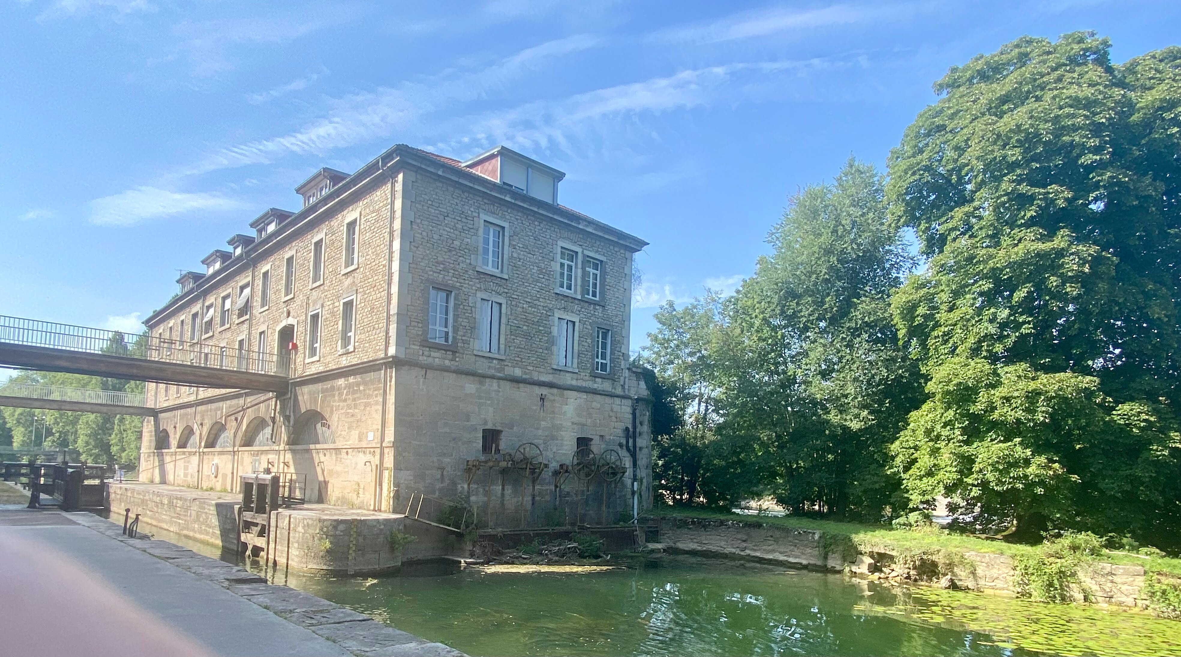 ibis Besancon La City-官方