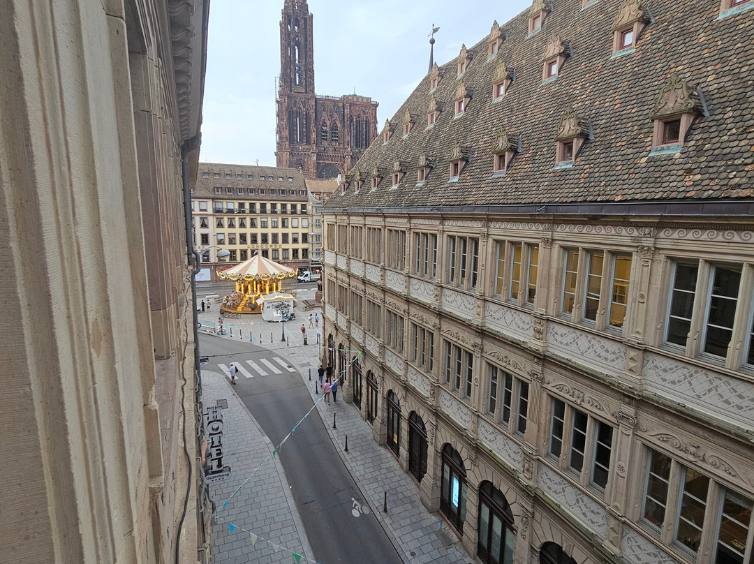 古登伯格酒店主图