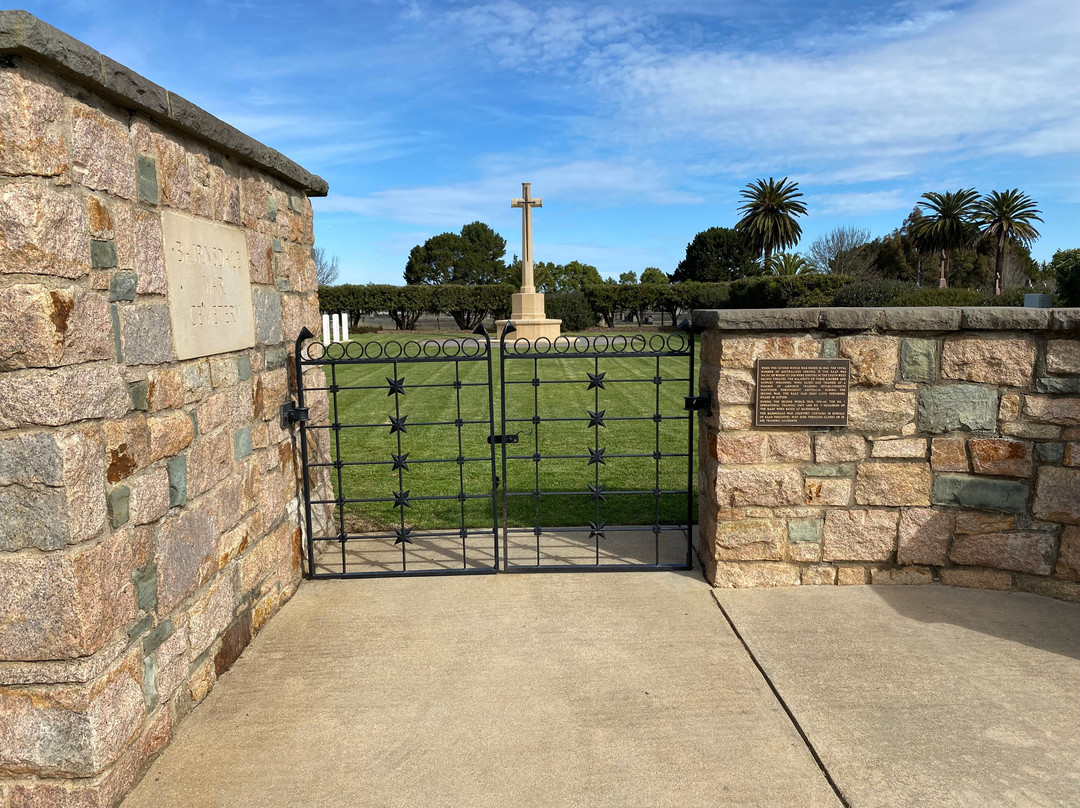 Bairnsdale Cemetery景点图片