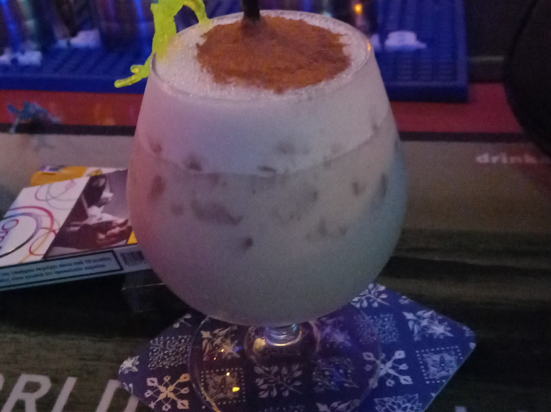 Zeus Bar-Alykanas必去景点