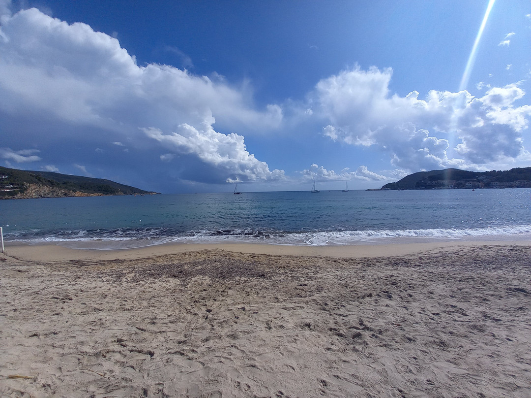 Spiaggia Di Marina Di Campo-Marina di Campo必去景点