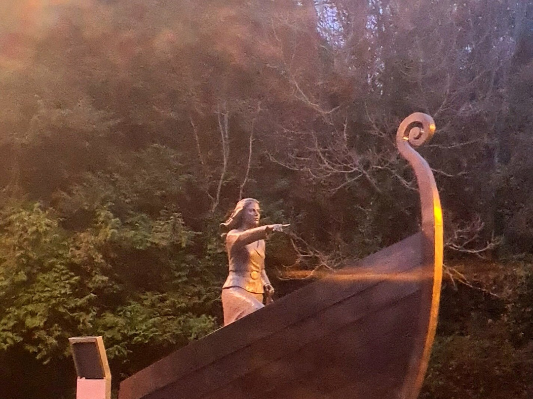 Moorings Greenway主图