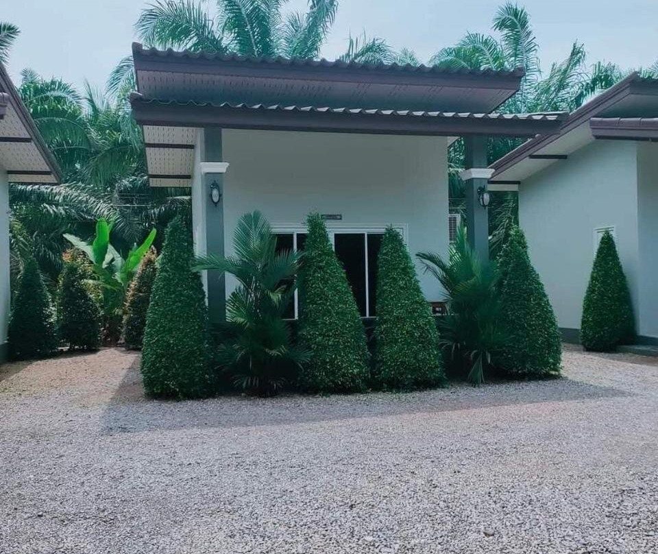 Lung Pod Kao Resort