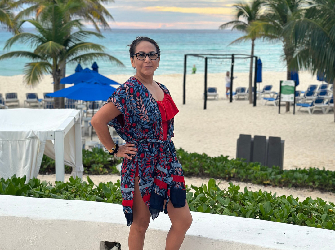 珊瑚礁帕雷卡酒店主图