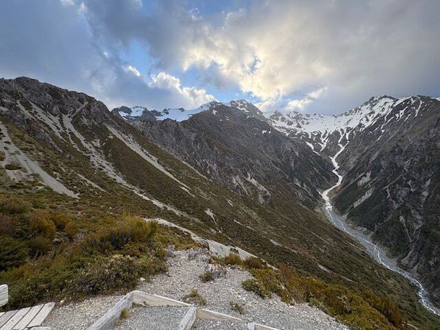 Red Tarns Track-库克山村庄必去景点