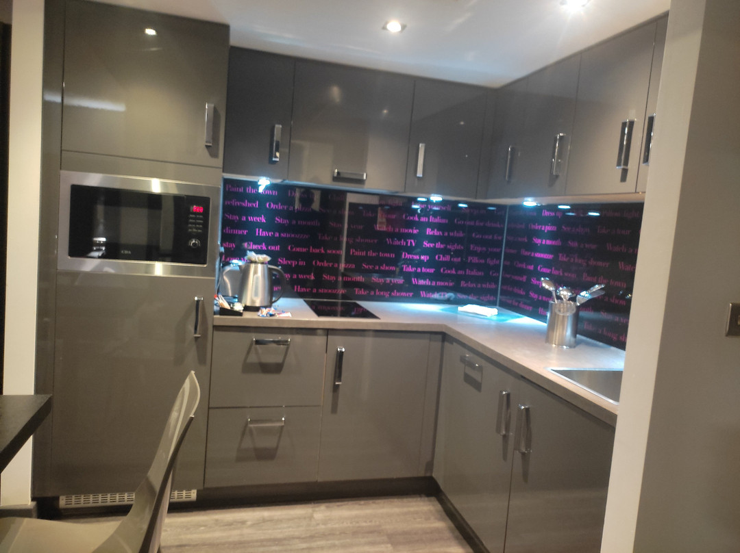 Roomzzz Aparthotel Nottingham City主图