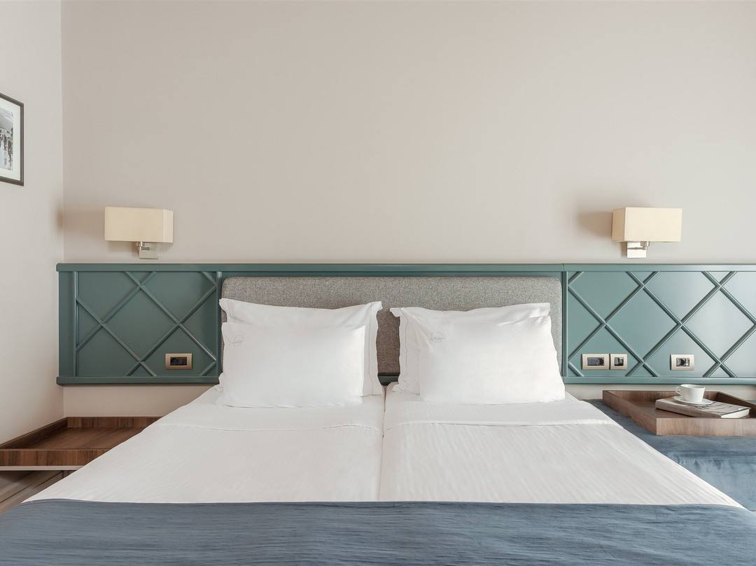 The Lake Hotel Ioannina主图