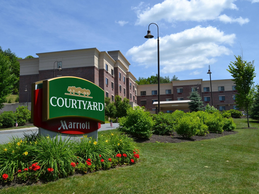 Courtyard Hanover Lebanon主图