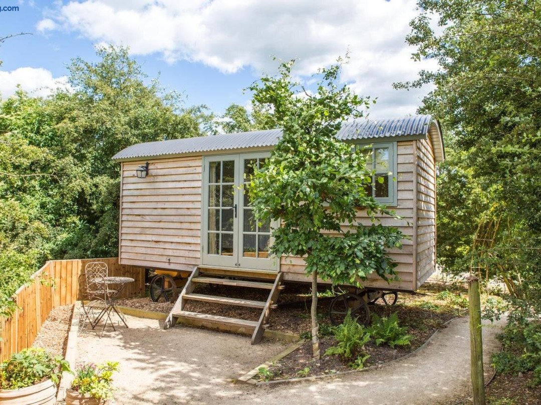 Perkins Luxury Shepherd Huts