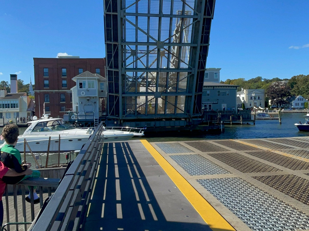 Mystic River Bascule Bridge-神秘河必去景点