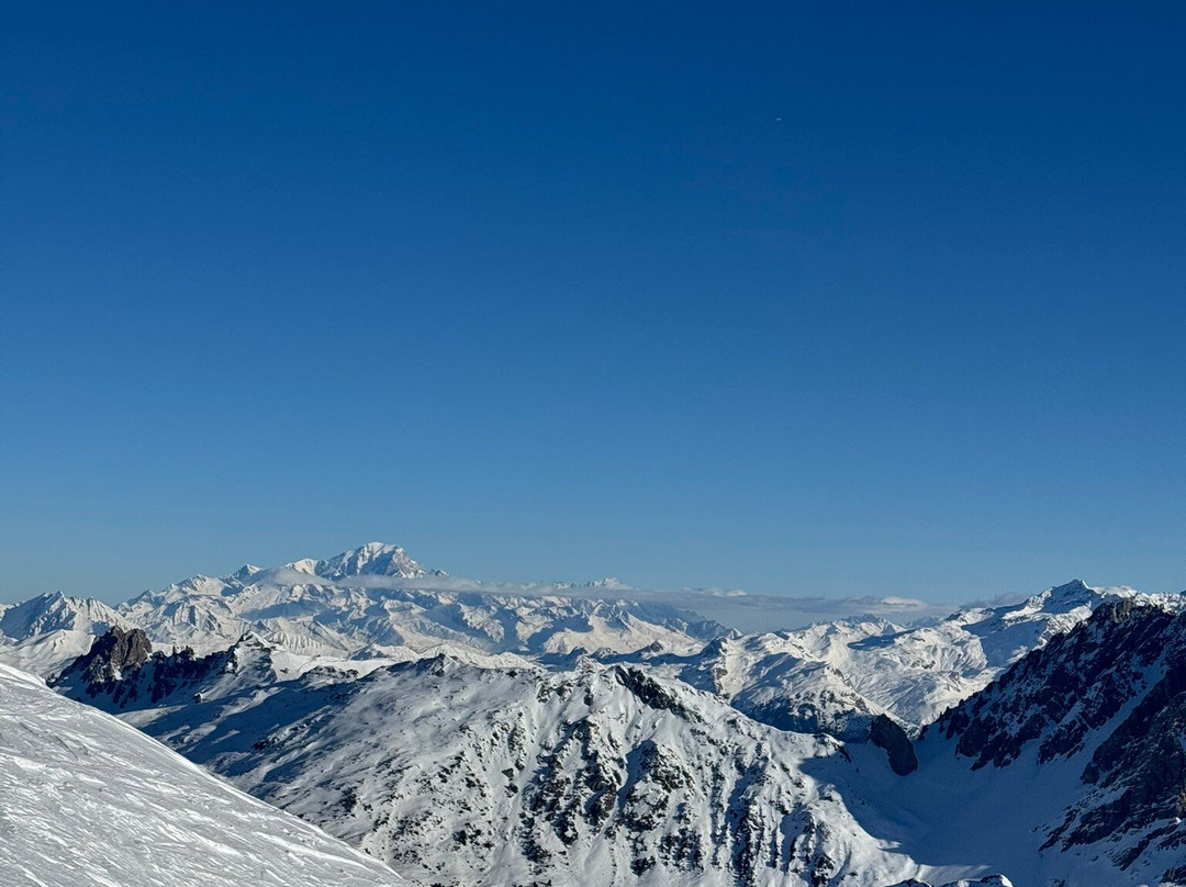 Parallel Lines Snow Sports School-梅瑞贝尔必去景点