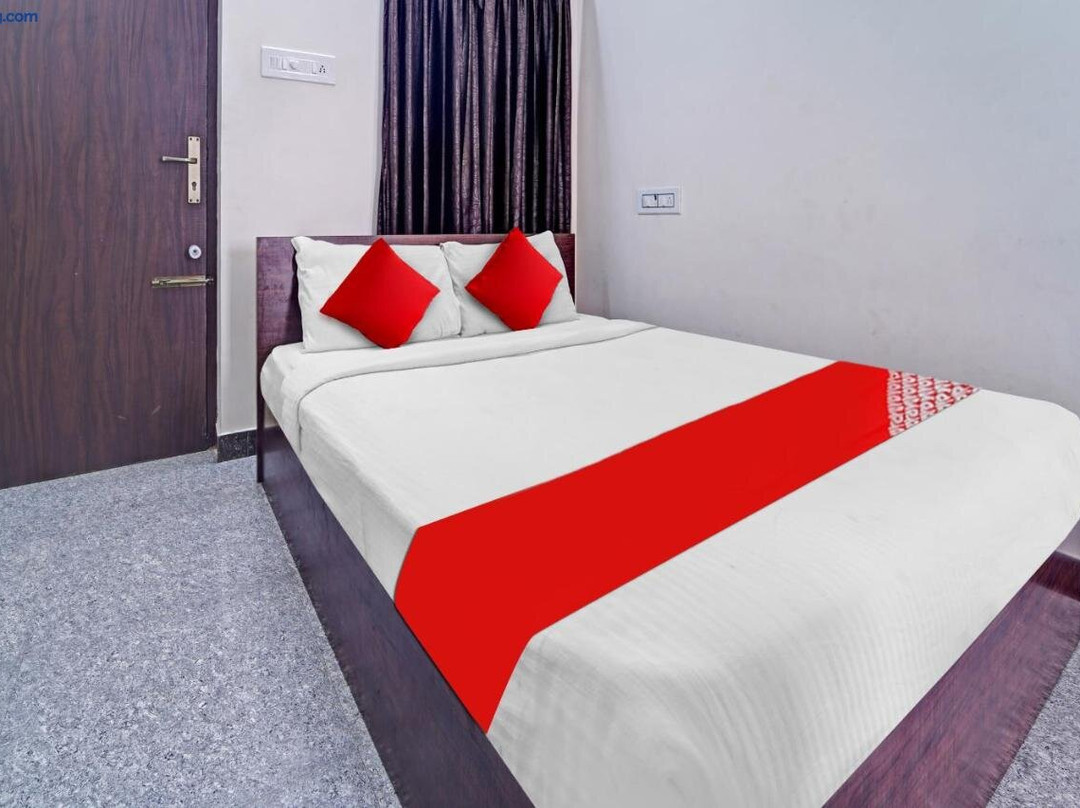 Hotel O Royal Residency