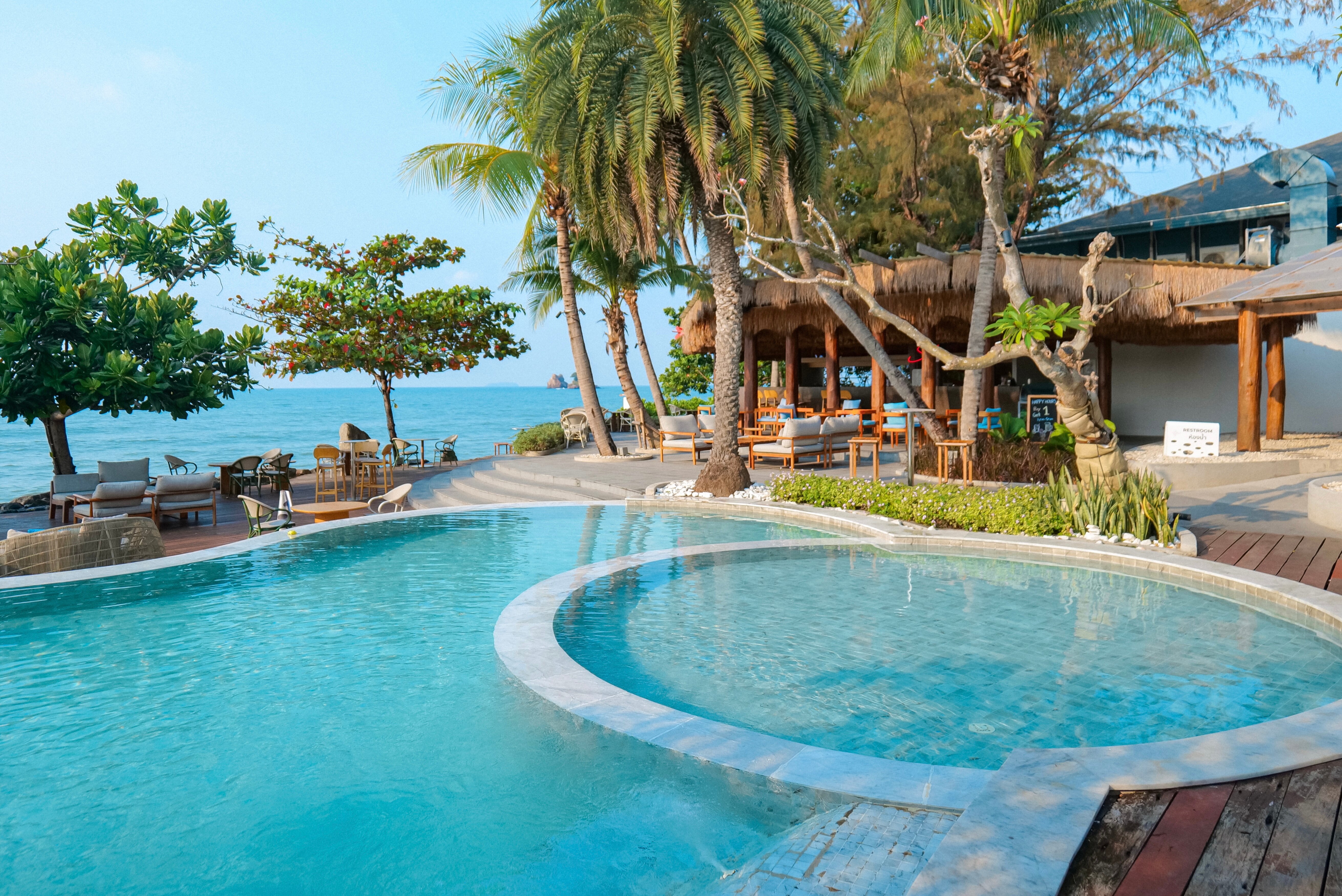 Mercure Rayong Lomtalay Villas & Resort-浴室