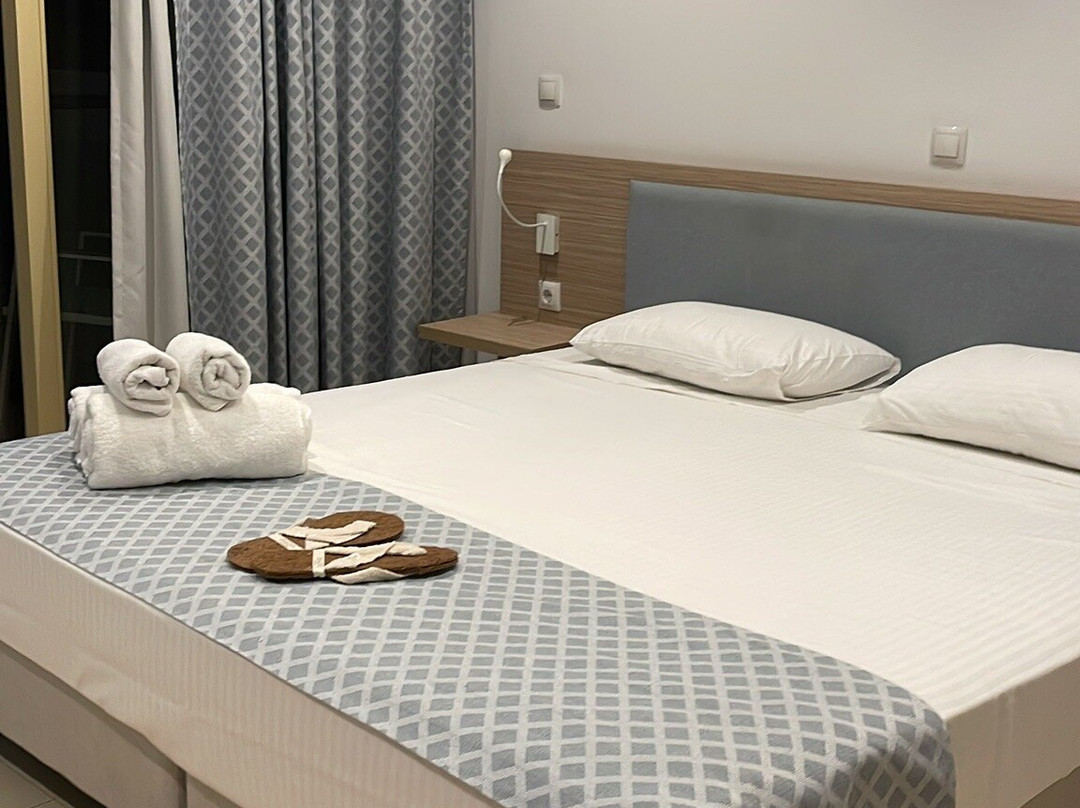 Zephyros Hotel主图