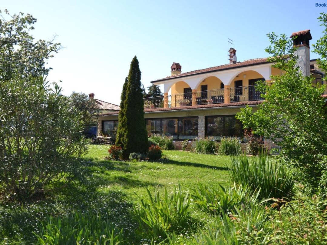 Giorgina Apartments