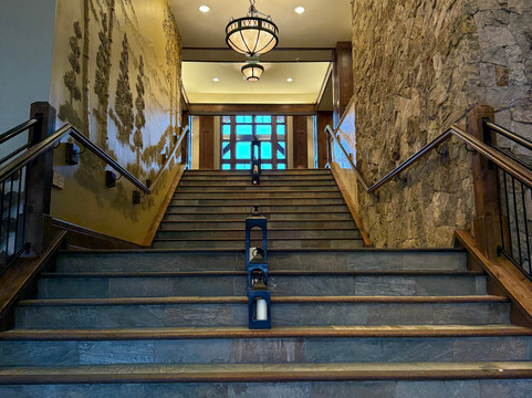 Grand Lodge on Peak 7主图